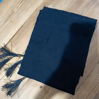 شال مشکی نخی