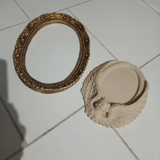 قاب عکس و آینه
