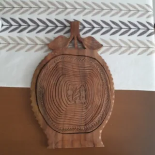 میوه خوری پایه دار چوبی