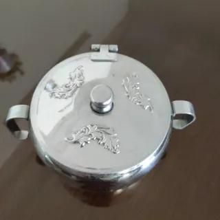 قندان