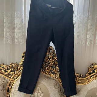 شلوار لارا