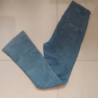 شلوار جین بوتکات