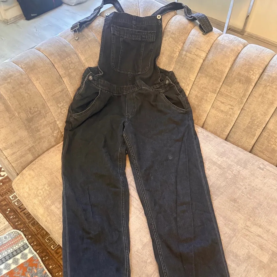 سرهمی برند h&m