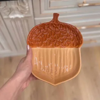 ظرف بلوط