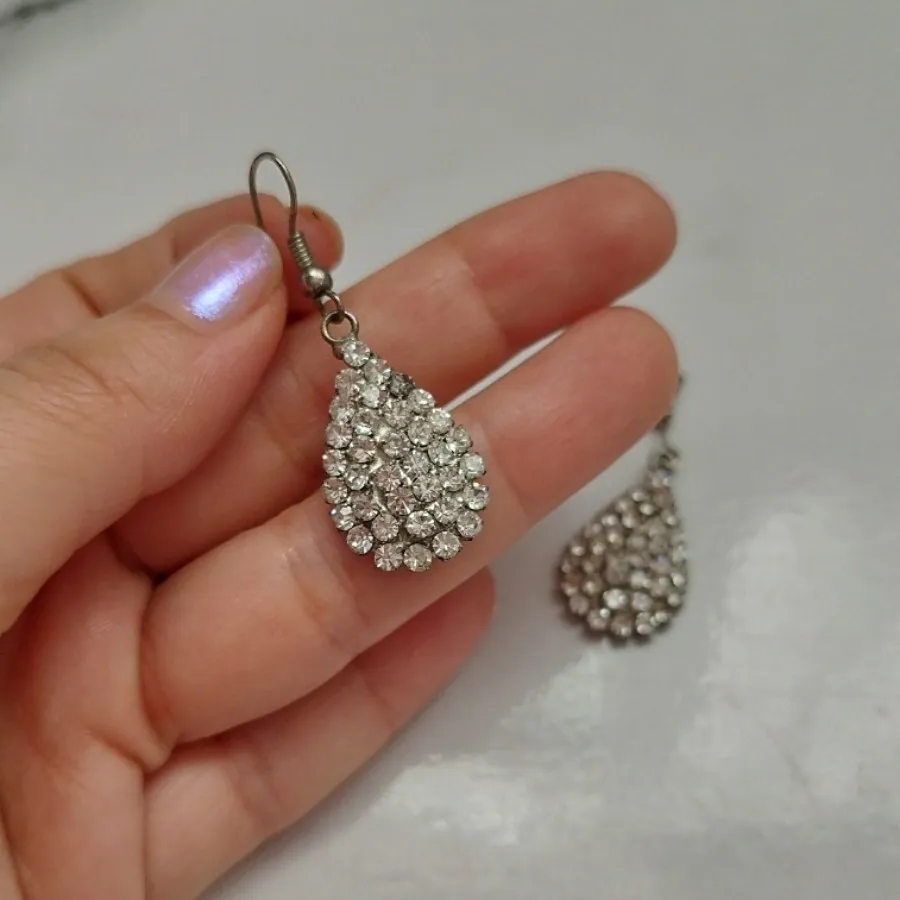 گوشواره نگیندار