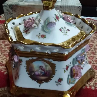 #شکلات خوری گل برجسته
