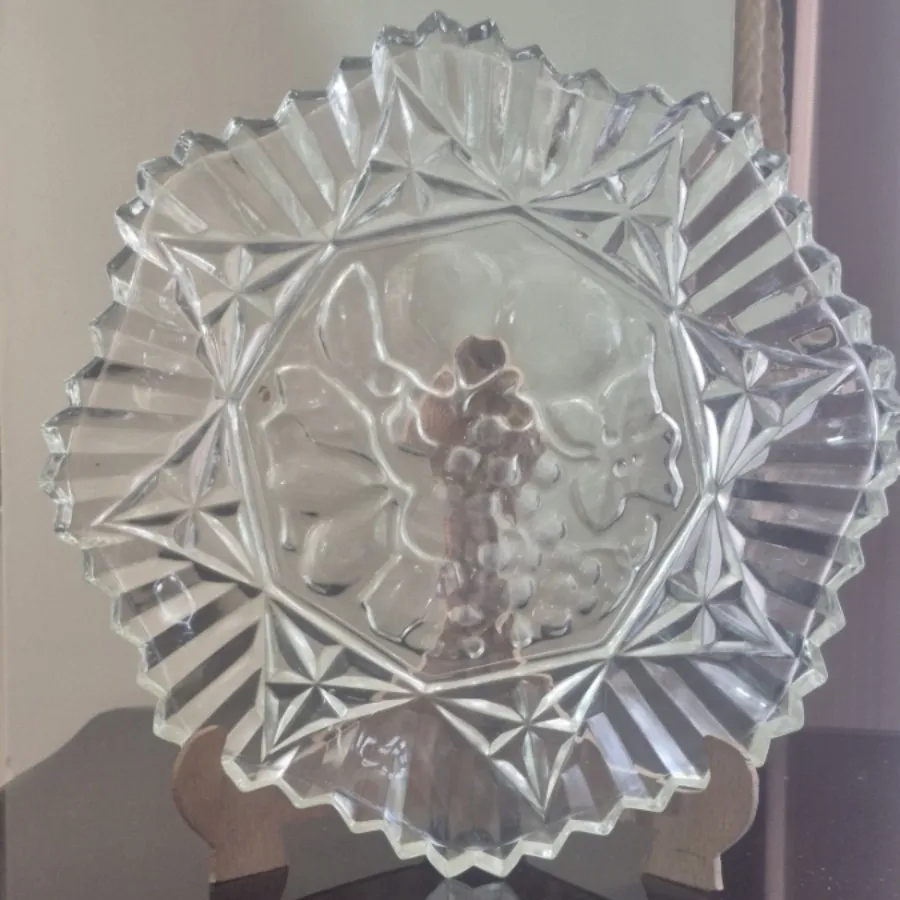 شیرینی خوری یا میوه خوری