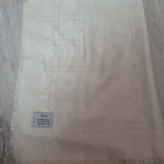 شال طرح مارک