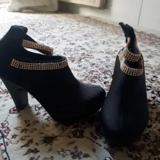نیم بون زنانه