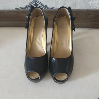 کفش مجلسی