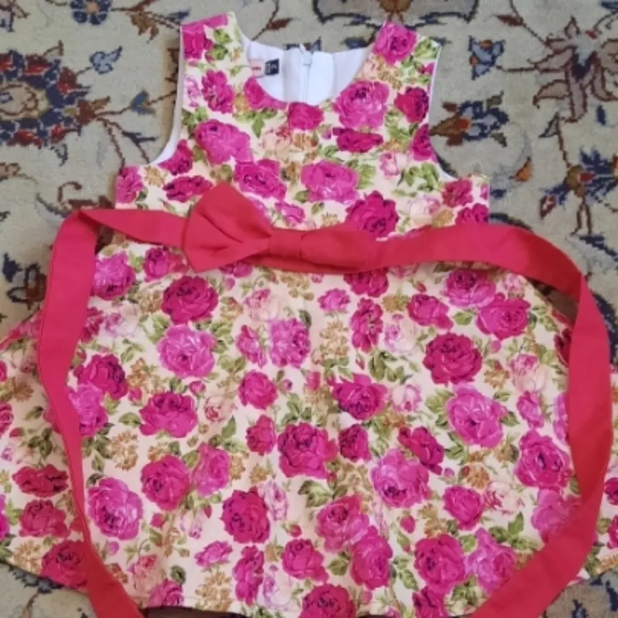 پیراهن گلدار بچه گانه