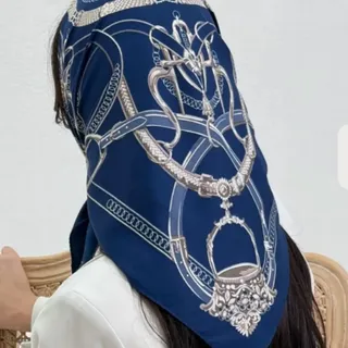 مینی اسکارف
