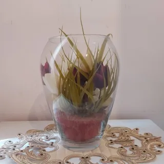 گل و کلدان شیشه ای لاله