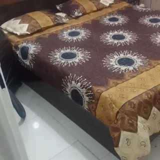 تخت دونفره