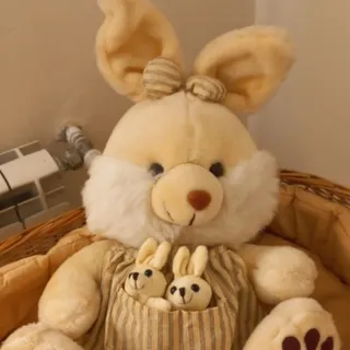 عروسک خرگوش بزرگ