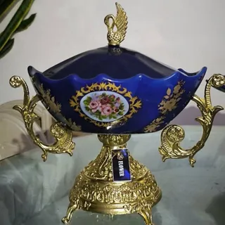 شکلات خوری