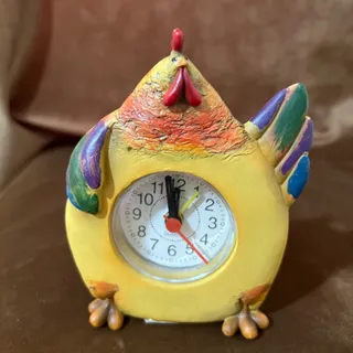 ساعت رومیزی کوچک