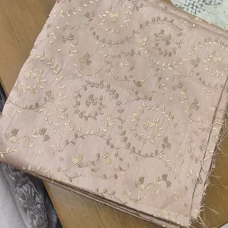 پارچه مجلسی گلدوزی