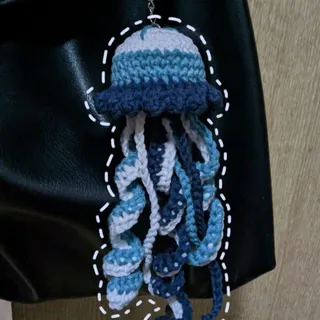 جاکلیدی/چارم عروس دریایی