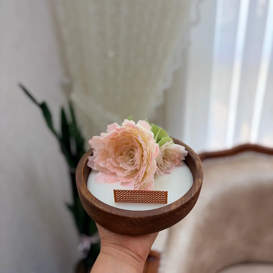 شمع گل پیونی