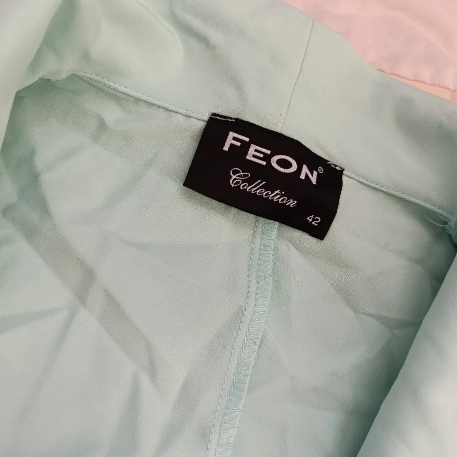 مانتو FEON