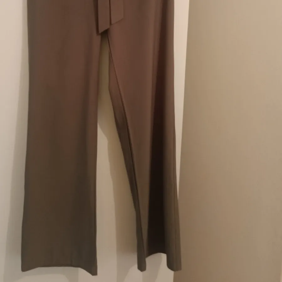 شلوار پارچه ای زنانه