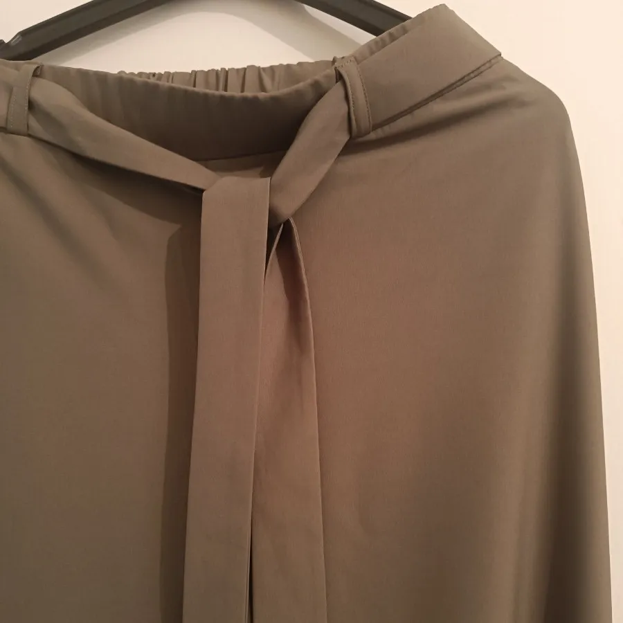 شلوار پارچه ای زنانه