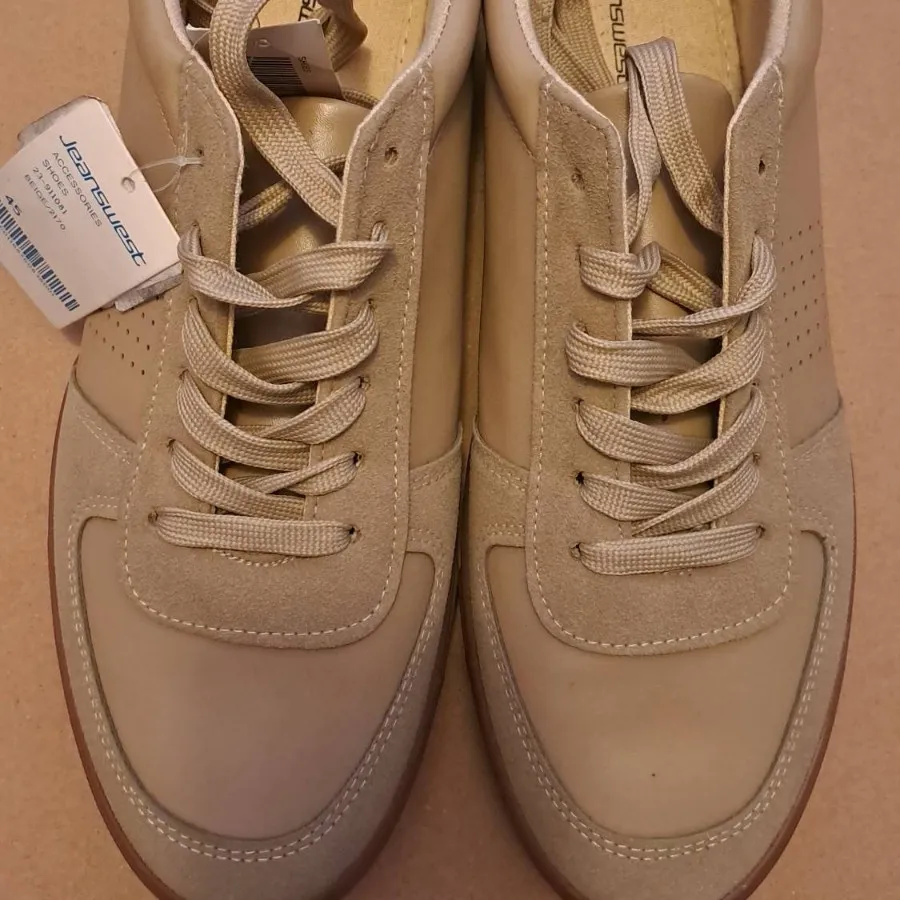 کفش مردانه jeanswest