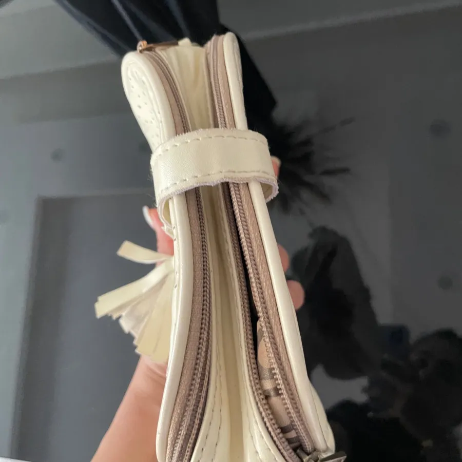 کیف کنفی
