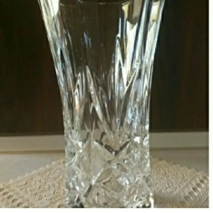 گلدان کریستال