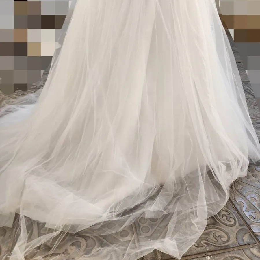 لباس عروس دانتل دکلته