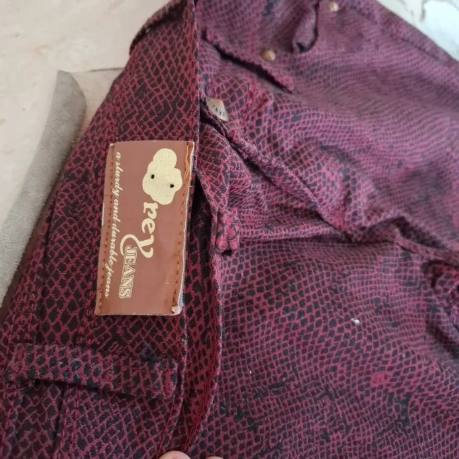 شلوار زرشکی