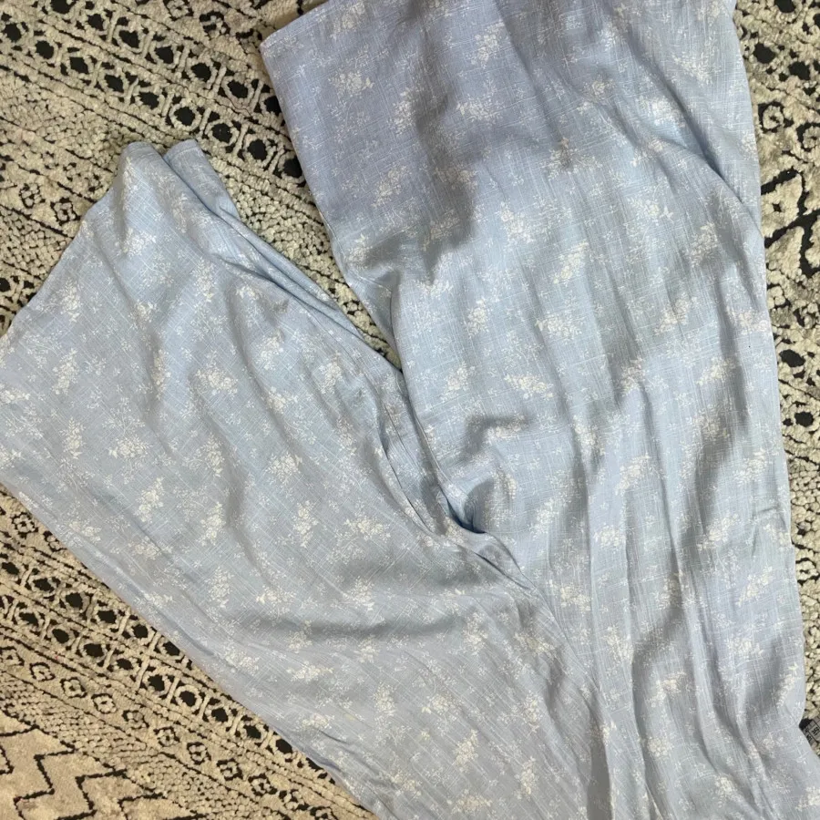 سرهمی آبی روشن