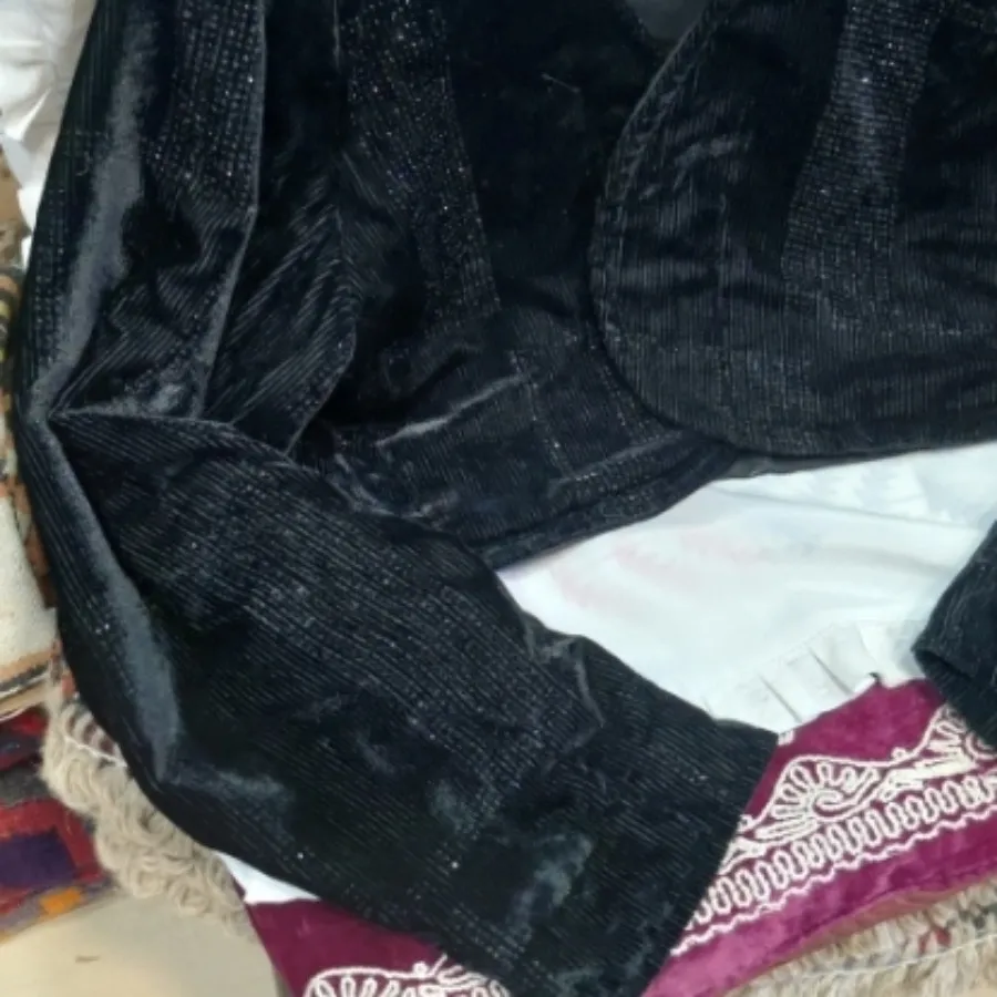 کراپ کت مخمل