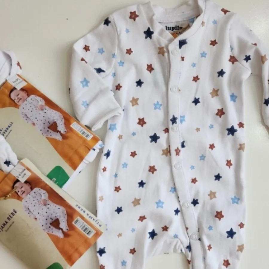 سرهمی sleepsuit