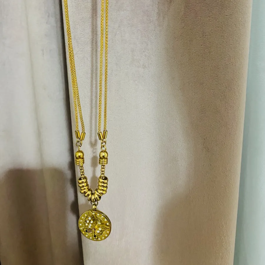 گردنبند پروانه