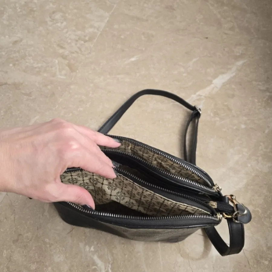 کیف مشکی