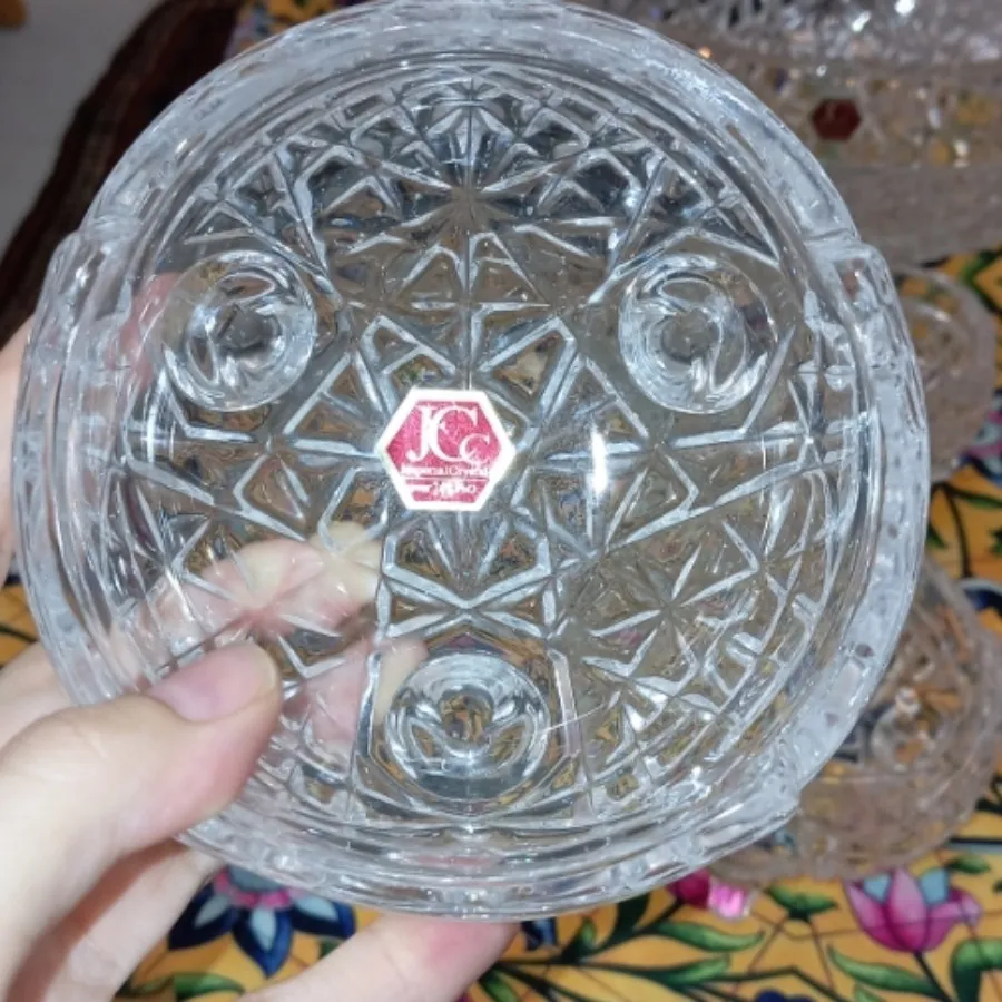 سرویس کریستال