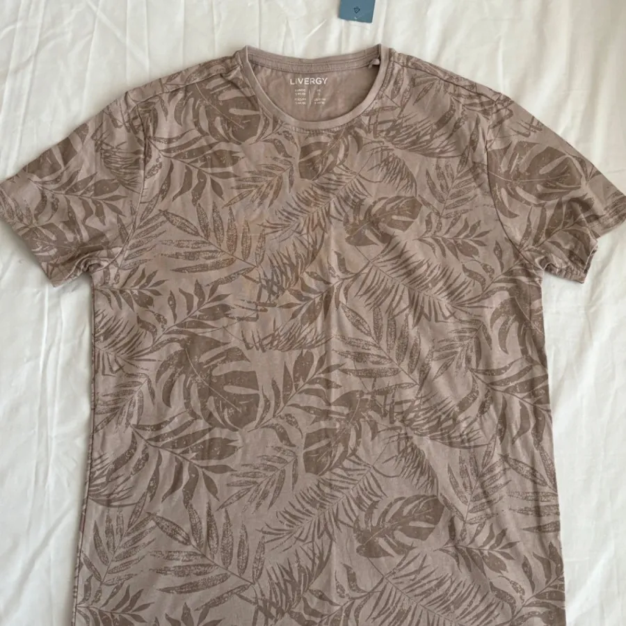 تیشرت livergy سایز40