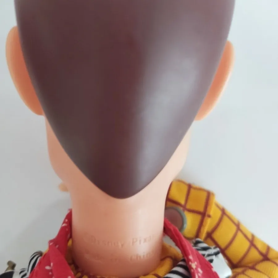 عروسک وودی