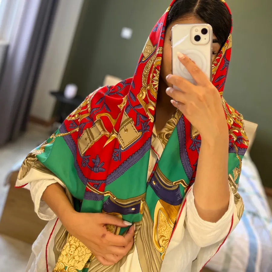 روسری نخ وال