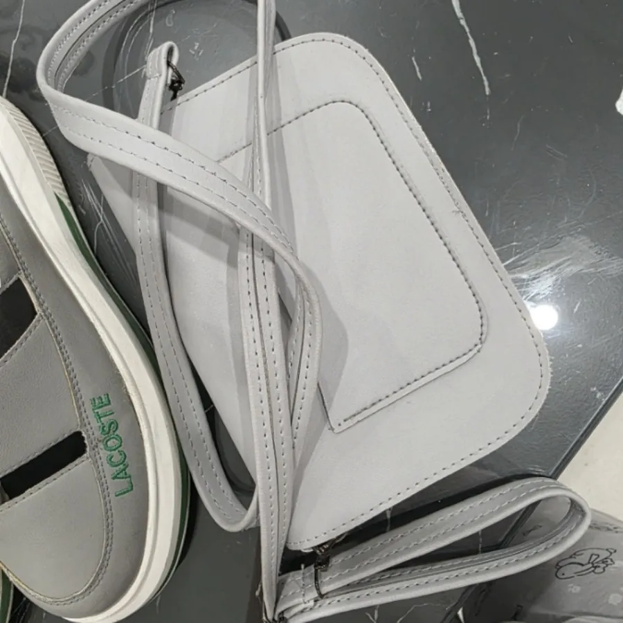 کیف و کفش طوسی
