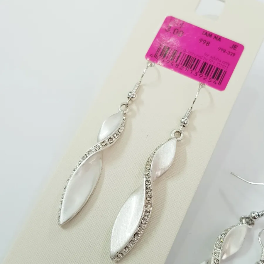 گوشواره نقره ای آویز دار