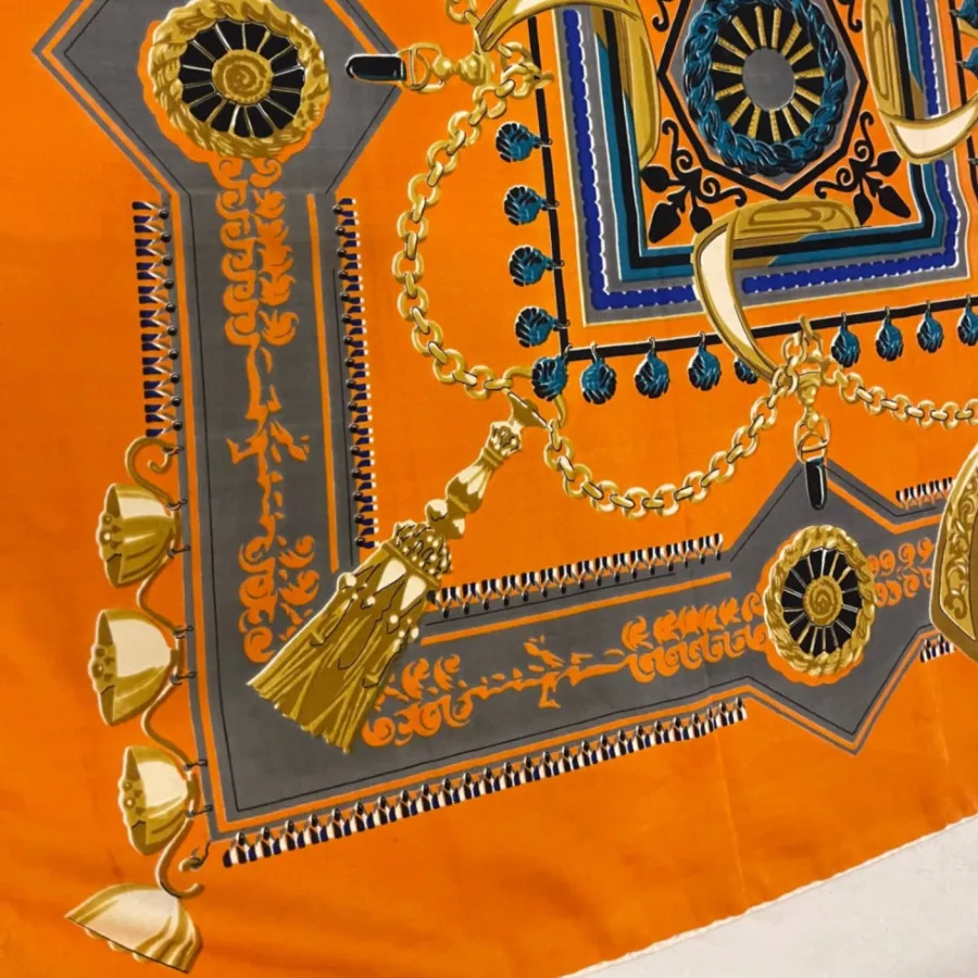 روسری ابریشم توییل
