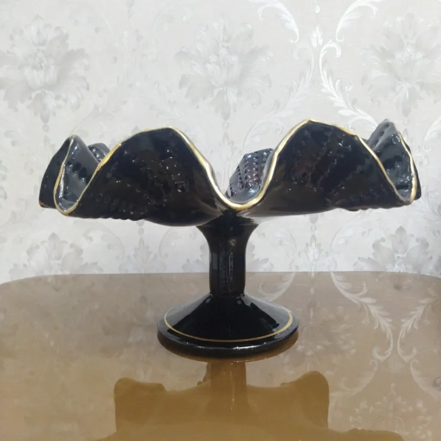 میوه خوری پایه دار