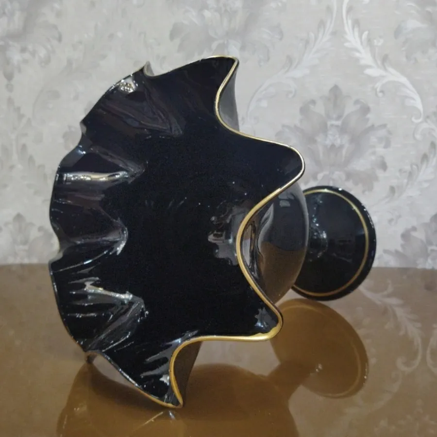 آجیل خوری