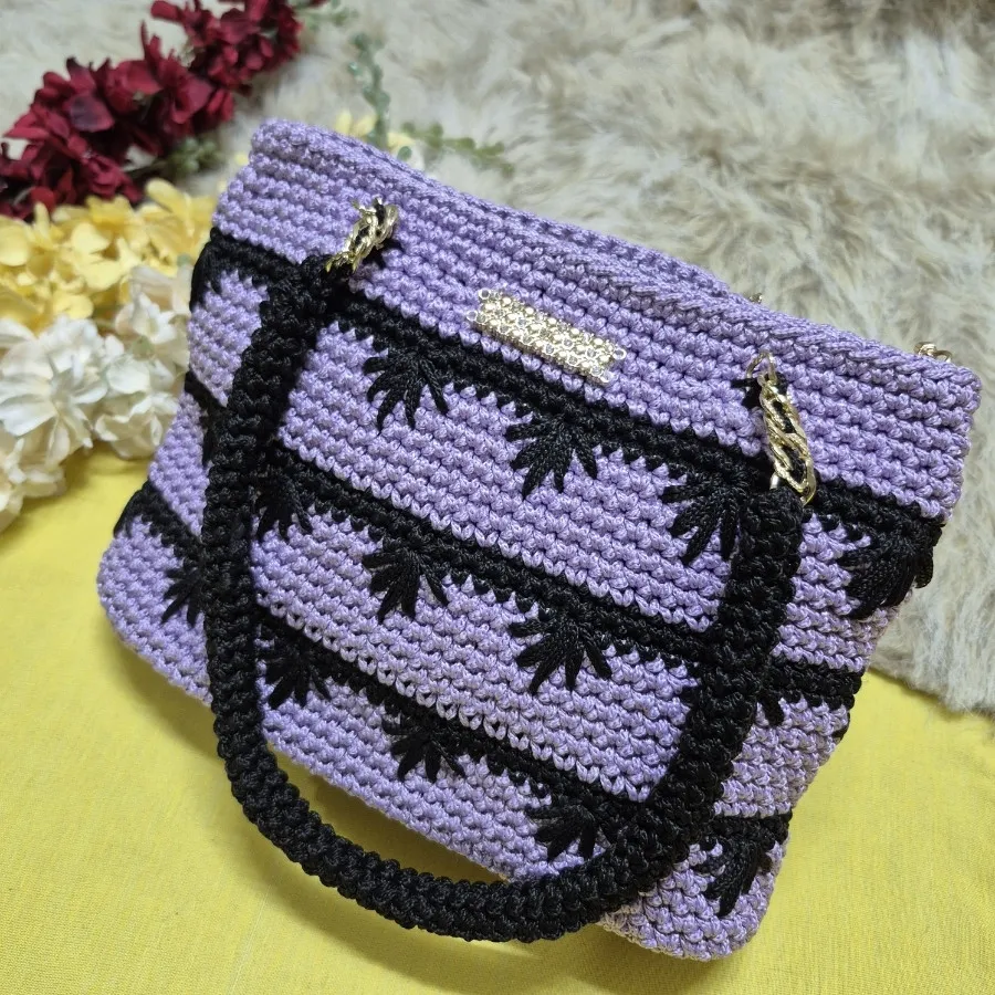 کیف مکرومه
