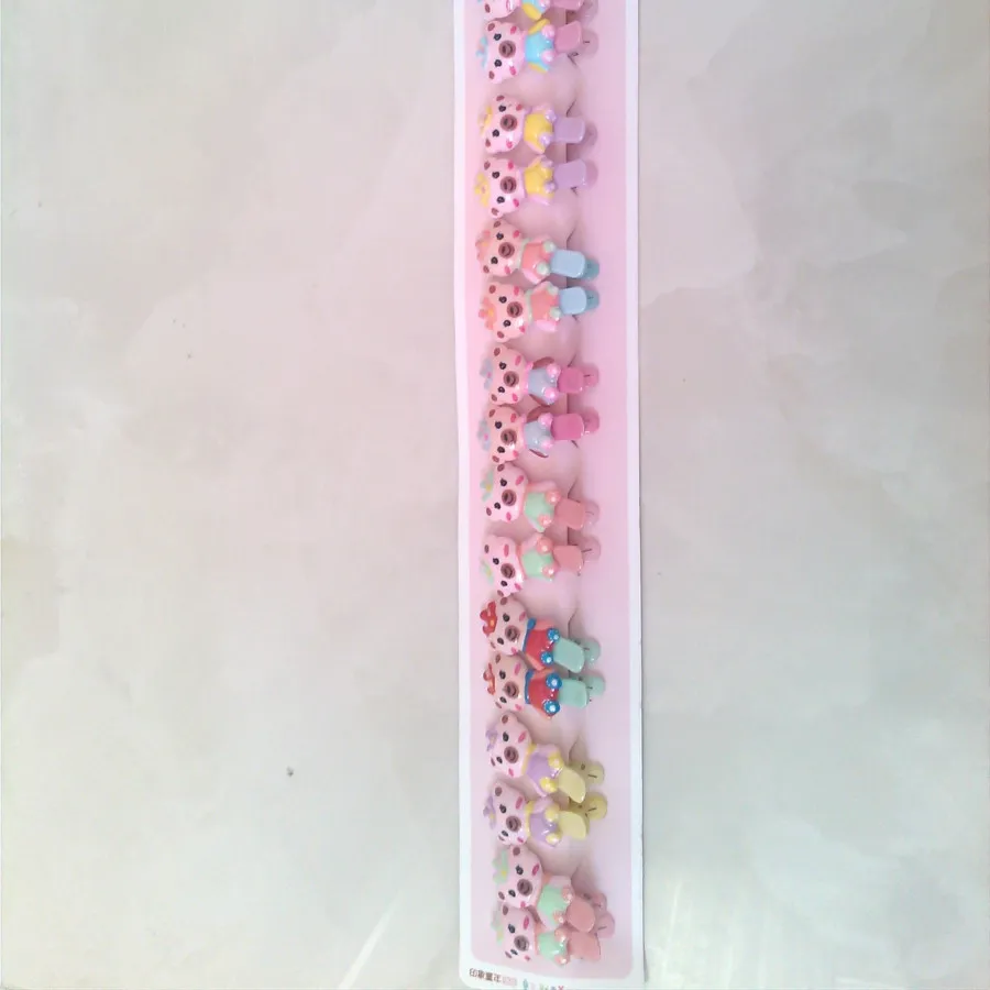 گیره مو عروسکی