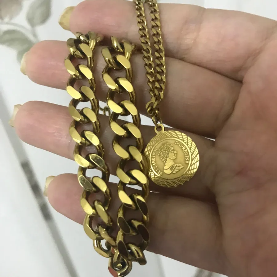 دستبند کارتیر