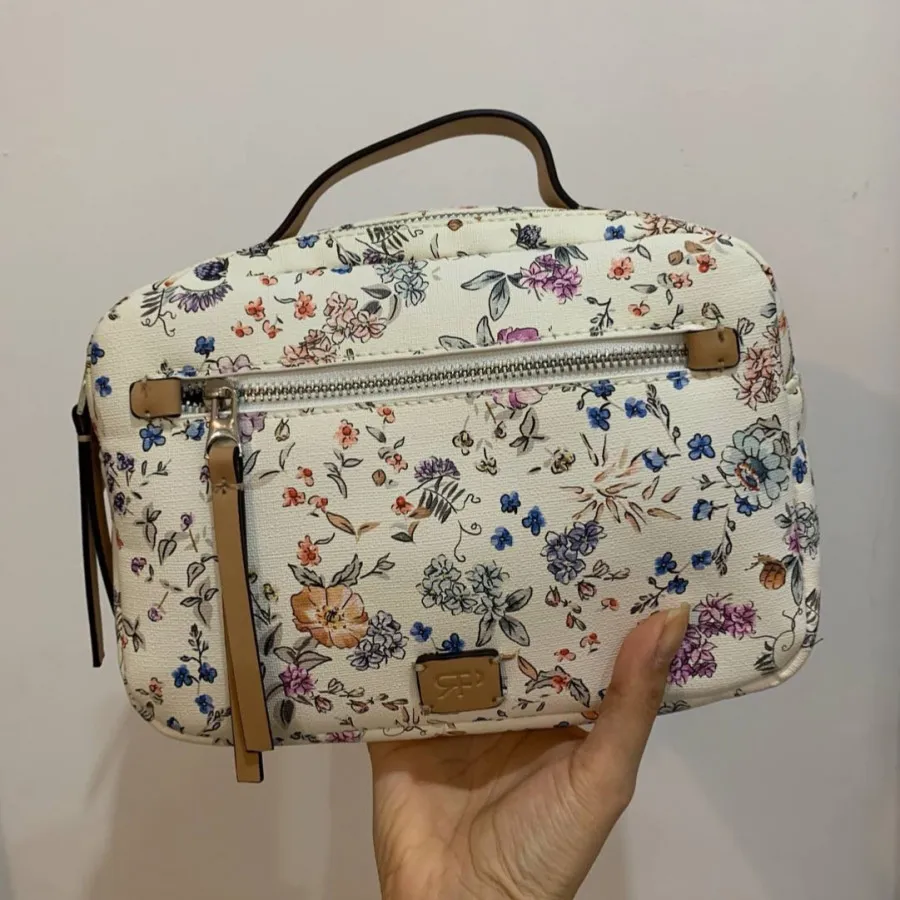 کیف پارفویس